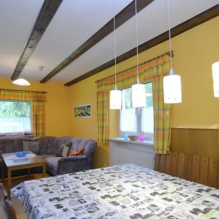 Holiday Home In Fichtelberg With Terrace Hébergement de vacances *